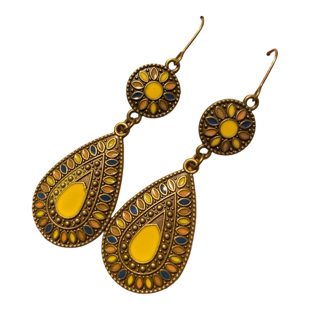 Boho inspired earrings in brass and yellow/gold tones.